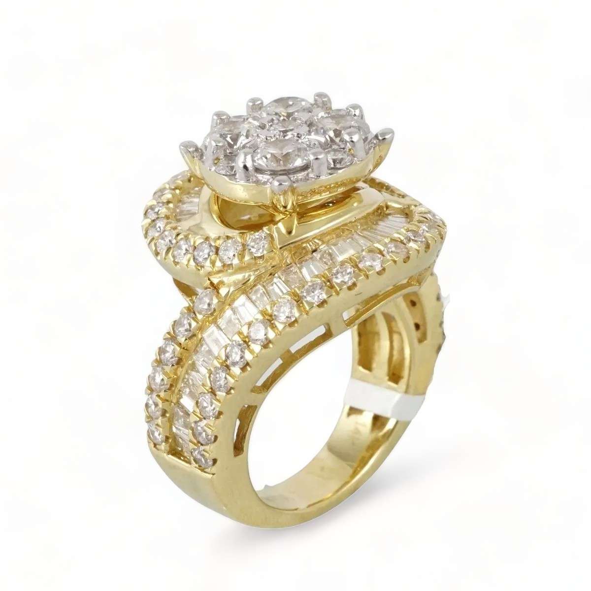 14k Gold Diamond Ring for Women 1