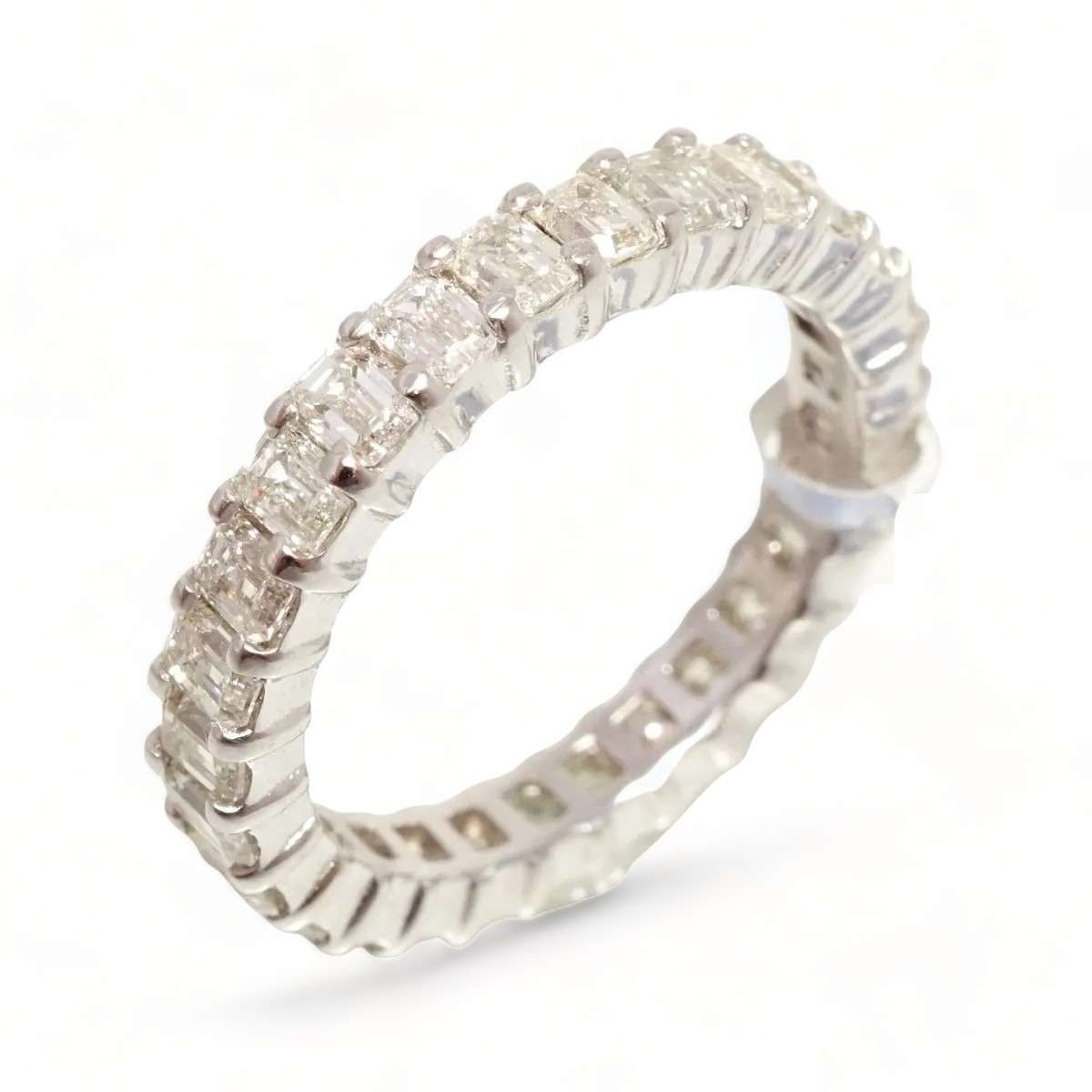14k White Gold Diamond Engagement Ring 1